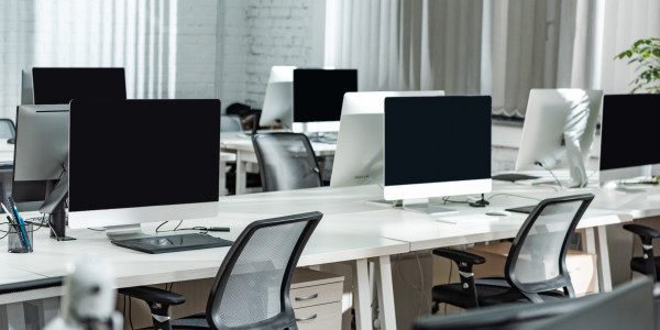 Reformas Integrales de Oficinas y Despachos en Terrassa · Instalación Electricidad, Redes y Telecomunicaciones